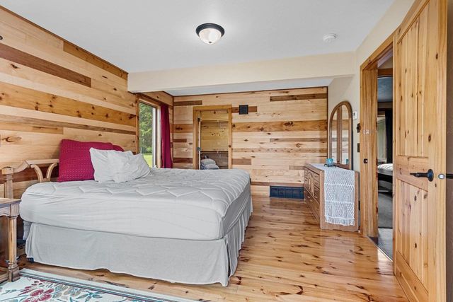 1000 COUNTY ROAD U, Sturgeon Bay, WI 54235