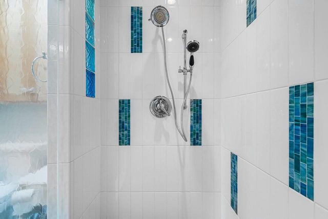 1000 COUNTY ROAD U, Sturgeon Bay, WI 54235