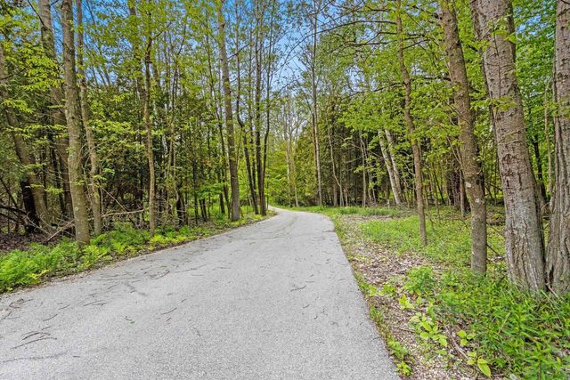 1000 COUNTY ROAD U, Sturgeon Bay, WI 54235