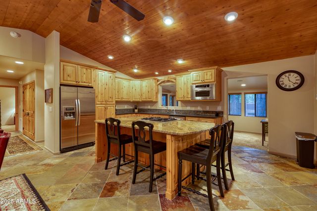 5155 BUCK SPRINGS Road, Pinetop, AZ 85935