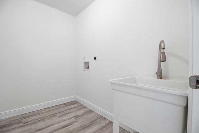 2805 SE Carroll Street, Stuart, FL 34997