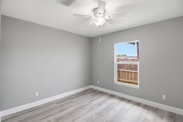 2805 SE Carroll Street, Stuart, FL 34997