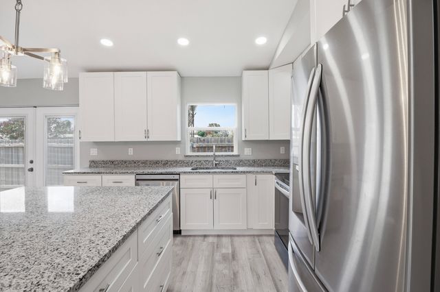 2805 SE Carroll Street, Stuart, FL 34997