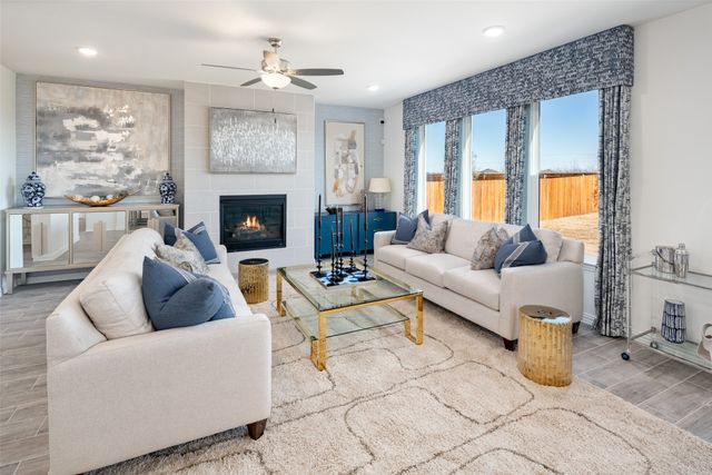 306 Hope Orchards Drive, Lavon, TX 75166