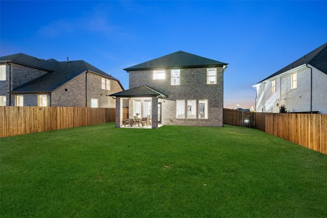 306 Hope Orchards Drive, Lavon, TX 75166