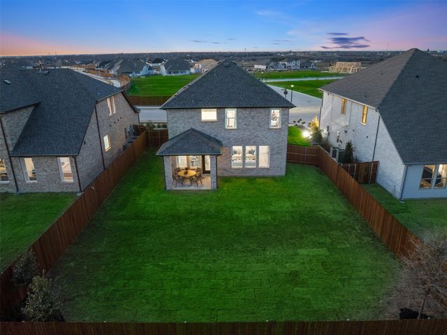 306 Hope Orchards Drive, Lavon, TX 75166