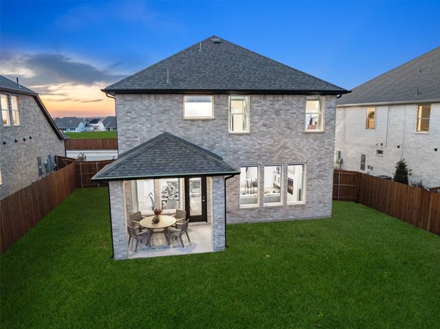 306 Hope Orchards Drive, Lavon, TX 75166