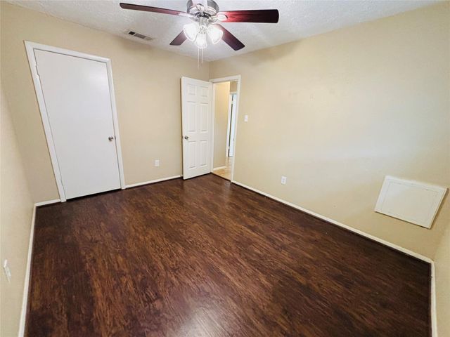 22219 Acorn Valley Drive, Spring, TX 77389