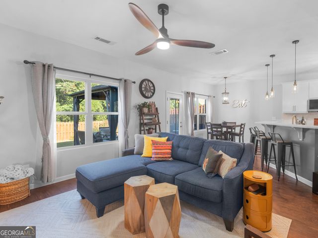 315 Clover Brook Drive, Locust Grove, GA 30248