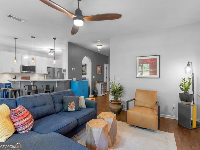 315 Clover Brook Drive, Locust Grove, GA 30248