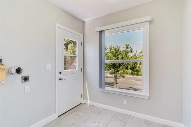 3002 W Victory Boulevard 200, Burbank, CA 91505