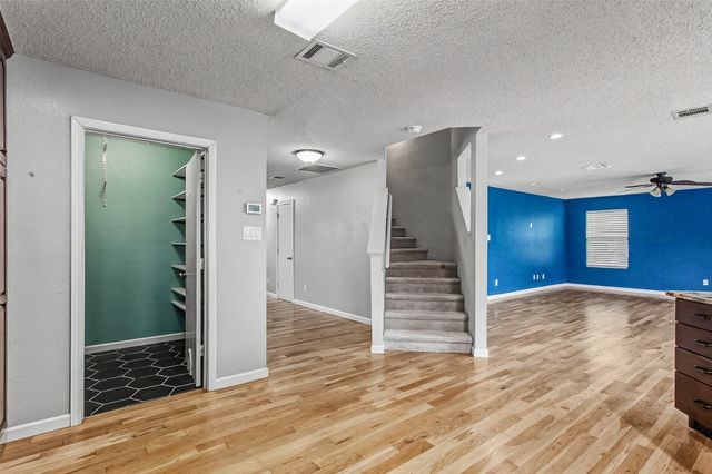 504 Tweeter Drive, Fort Worth, TX 76108