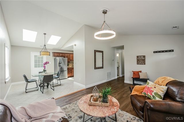 9286 Hungary Rd, Glen Allen, VA 23060
