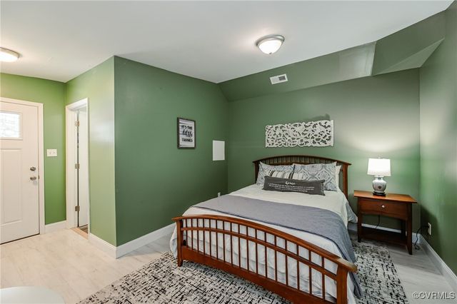 9286 Hungary Rd, Glen Allen, VA 23060