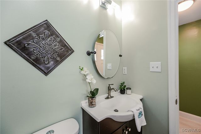 9286 Hungary Rd, Glen Allen, VA 23060