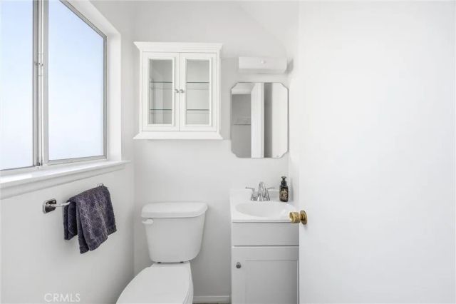 8705 Apple Tree, Cherry Valley, CA 92223