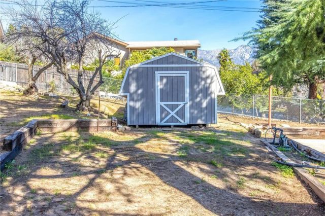 8705 Apple Tree, Cherry Valley, CA 92223