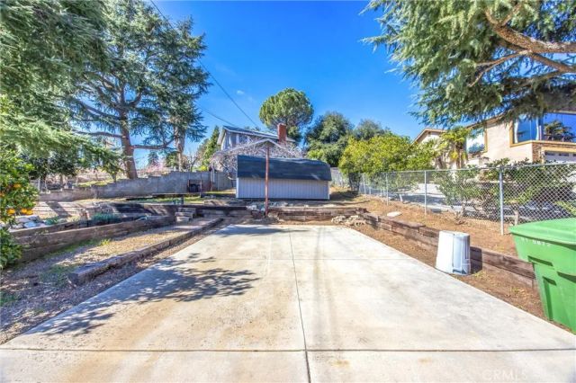 8705 Apple Tree, Cherry Valley, CA 92223