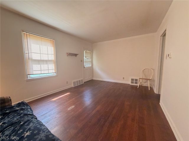 1265 Eastwood Avenue, Akron, OH 44305