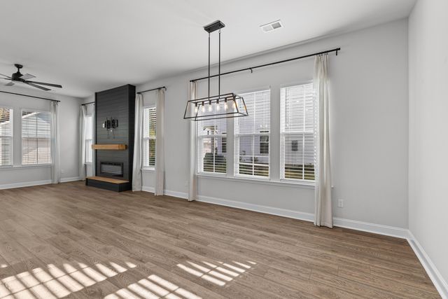 385 Woodgate Way, Summerville, SC 29485