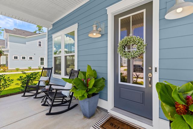 385 Woodgate Way, Summerville, SC 29485