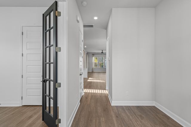 385 Woodgate Way, Summerville, SC 29485