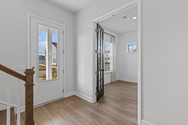 385 Woodgate Way, Summerville, SC 29485