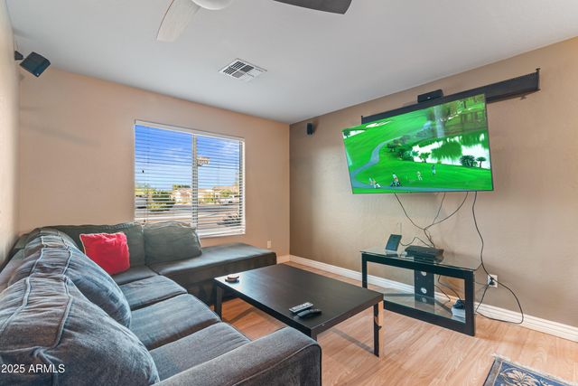 2113 W NANCY Lane, Phoenix, AZ 85041