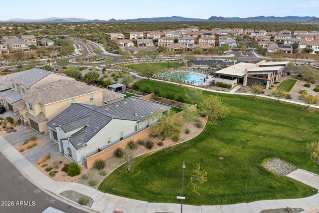 5954 E CAT BALUE Drive, Phoenix, AZ 85054