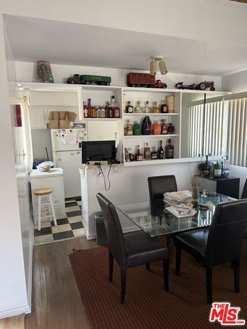 3815 Don Tomaso Drive, Los Angeles, CA 90008