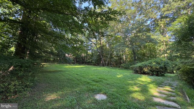 427 SPRINGVALE RD, Great Falls, VA 22066