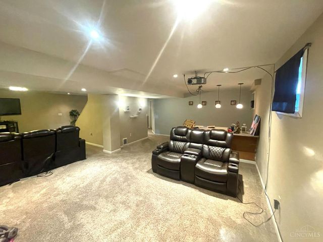 334 Glensford Drive, Springdale, OH 45246