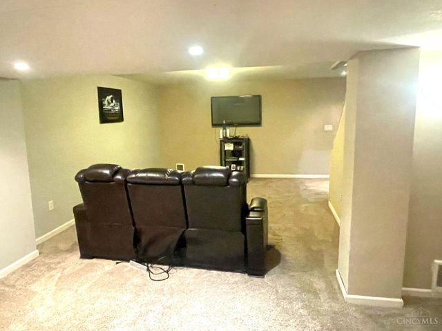 334 Glensford Drive, Springdale, OH 45246