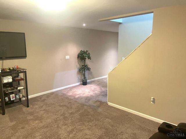 334 Glensford Drive, Springdale, OH 45246
