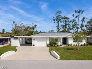 2267 Aldridge AVE, Fort Myers, FL 33907