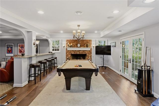 2862 Robinhood Road, Winston-salem, NC 27106