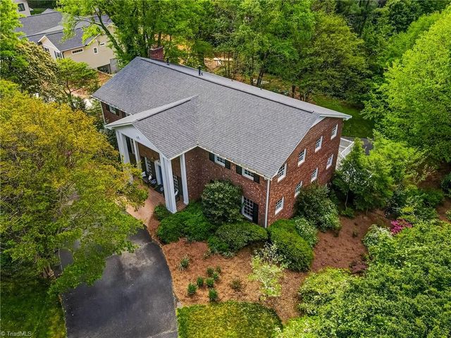 2862 Robinhood Road, Winston-salem, NC 27106