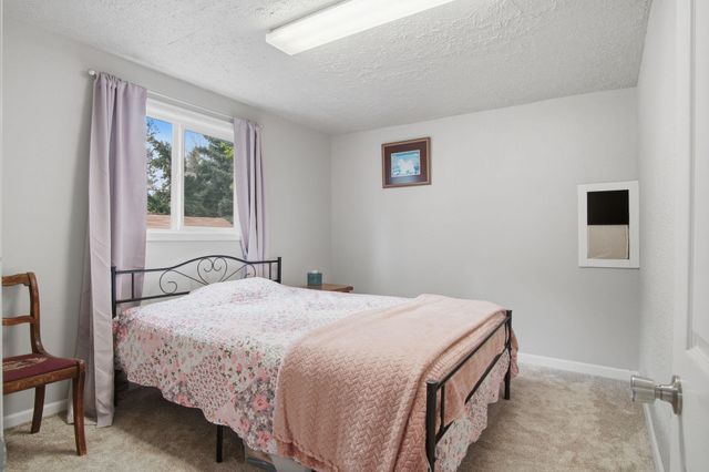 4011 E 12th Ave, Spokane, WA 99202