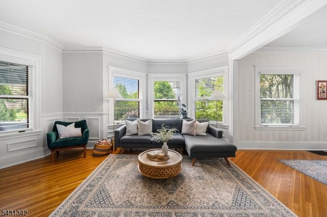 296 Ridgewood Ave, Glen Ridge Boro Twp., NJ 07028
