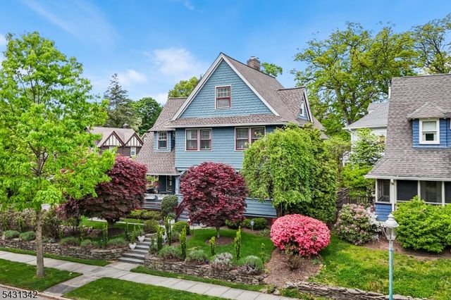 296 Ridgewood Ave, Glen Ridge Boro Twp., NJ 07028