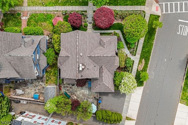 296 Ridgewood Ave, Glen Ridge Boro Twp., NJ 07028