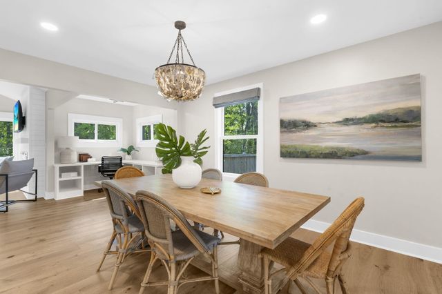 978 Law Lane, Mount Pleasant, SC 29464