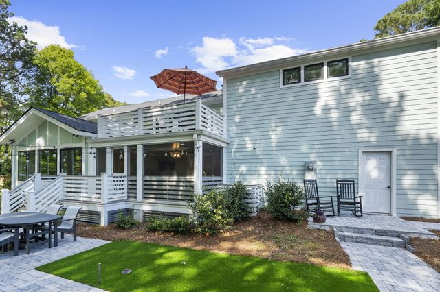 978 Law Lane, Mount Pleasant, SC 29464
