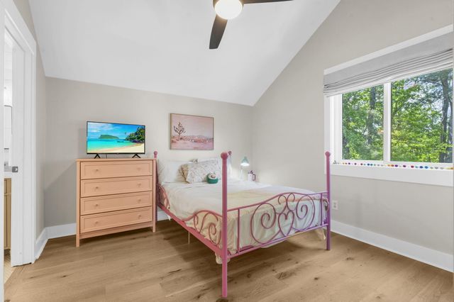 978 Law Lane, Mount Pleasant, SC 29464