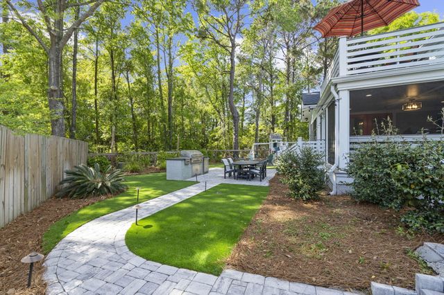 978 Law Lane, Mount Pleasant, SC 29464