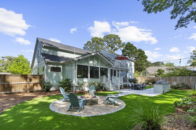 978 Law Lane, Mount Pleasant, SC 29464