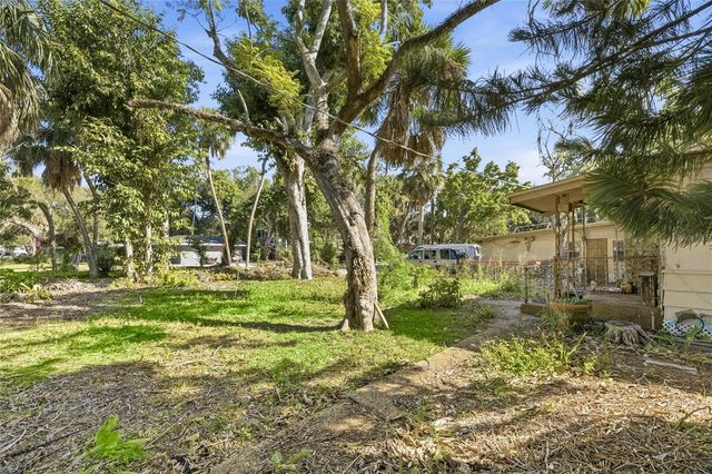 2336 COCOANUT AVENUE, Sarasota, FL 34234