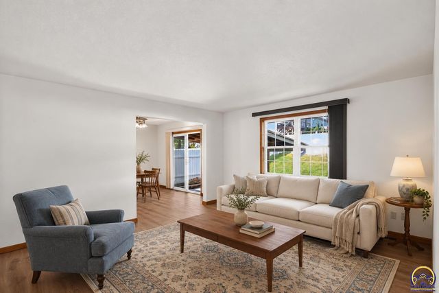 4017 NW Fielding TER, Topeka, KS 66618