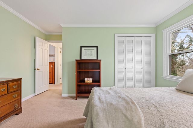 14 Harold Street APT 8C, Harwich Port, MA 02646