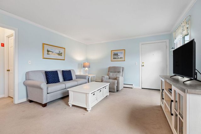 14 Harold Street APT 8C, Harwich Port, MA 02646